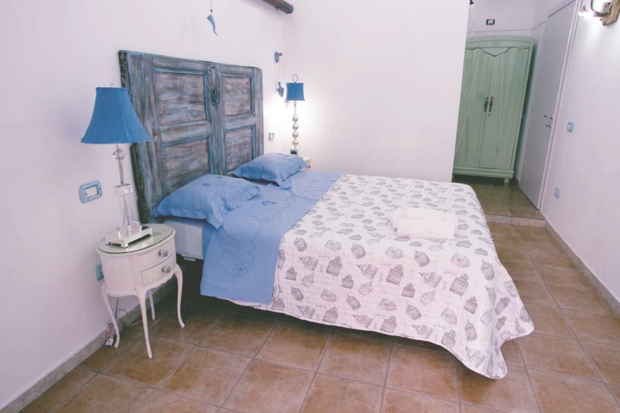Casa Antonia Apartment Наполи Екстериор снимка